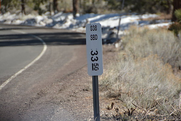 052