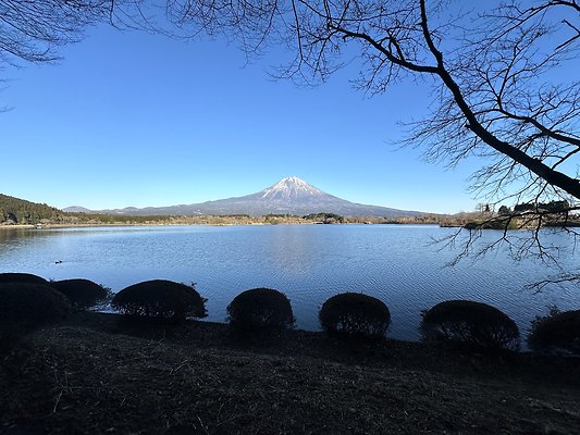 Tanuki lake 9