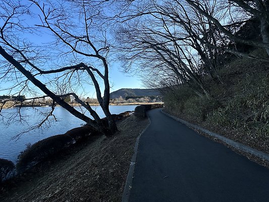 Tanuki lake 10